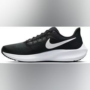 Nike Air Zoom Pegasus 39 l Size 8 DH4071 001 l Black/White - Dk Smoke Grey